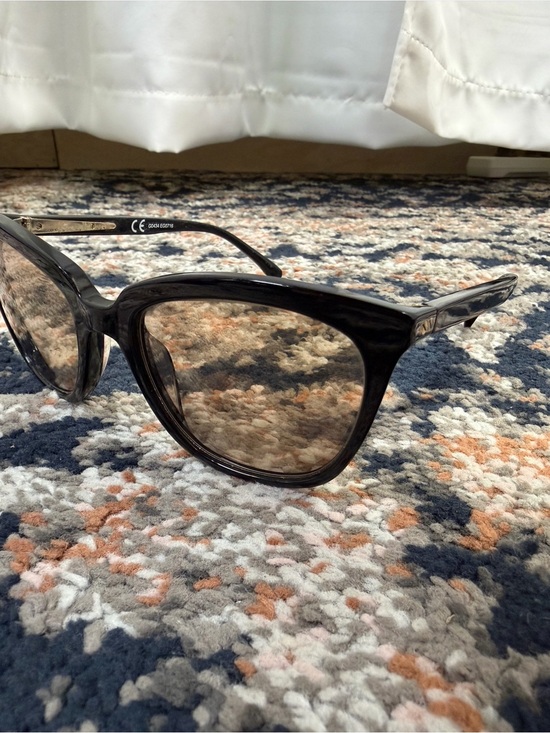 J. Crew ‘Franny’ Retro Black Frame Sunglasses w/ Orange Lenses ASO Duchess Meg main image 5